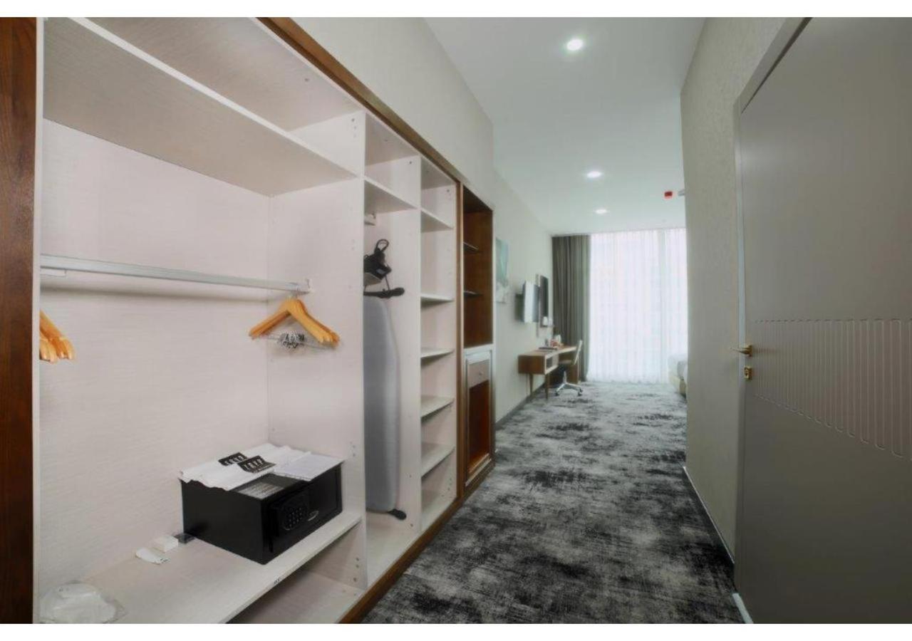 Tryp By Wyndham Topkapi Hotel Istanbul